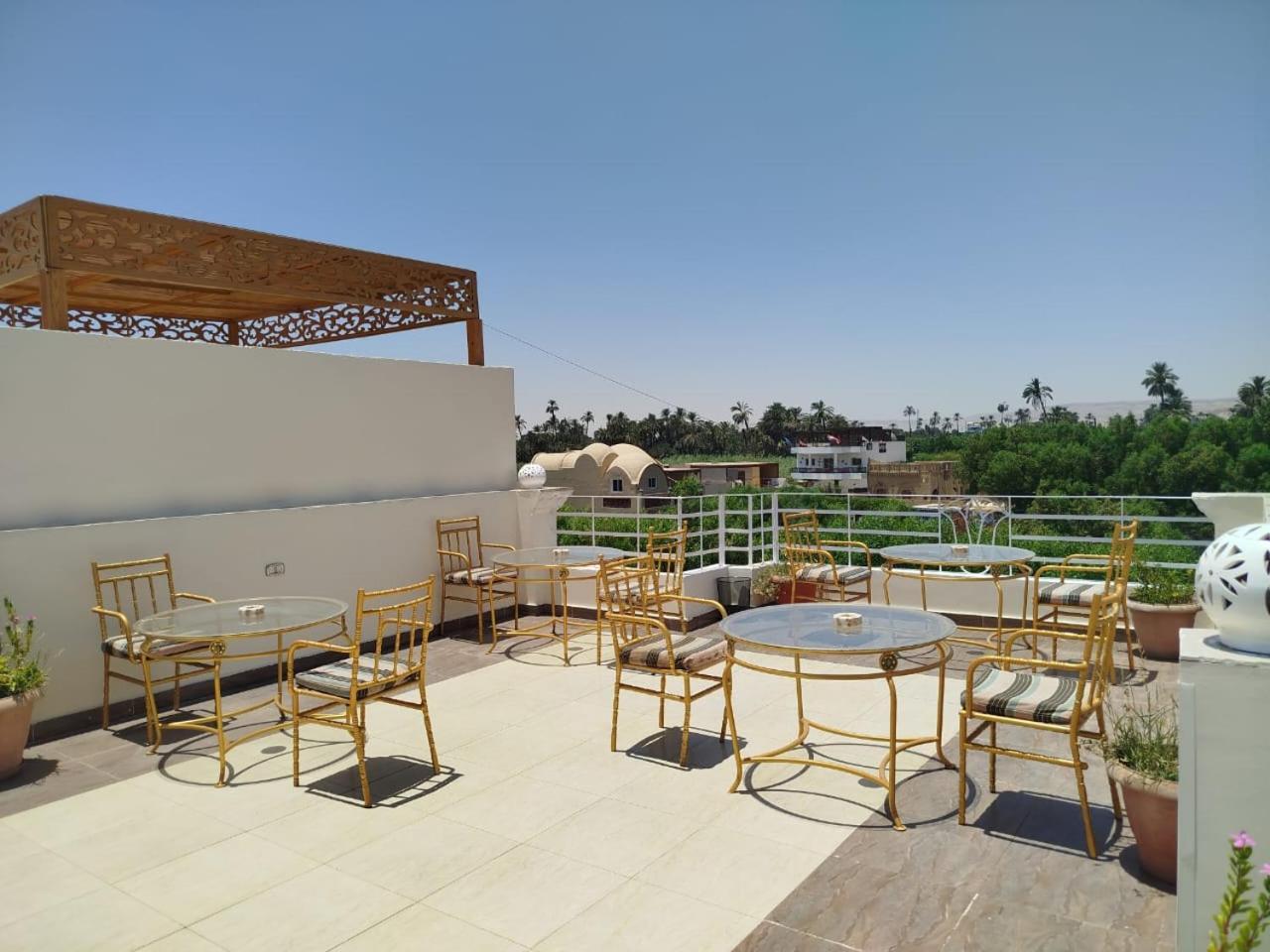 Luxor Star Apartments Exterior photo